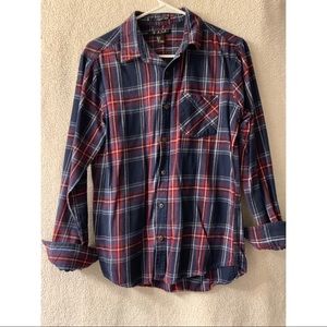 Maroon/Navy blue plaid button up